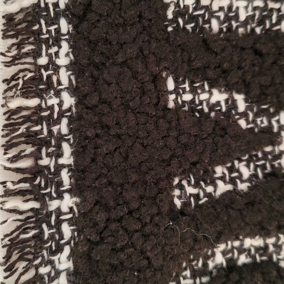 LOVE  Tee - Picture 3 of 5